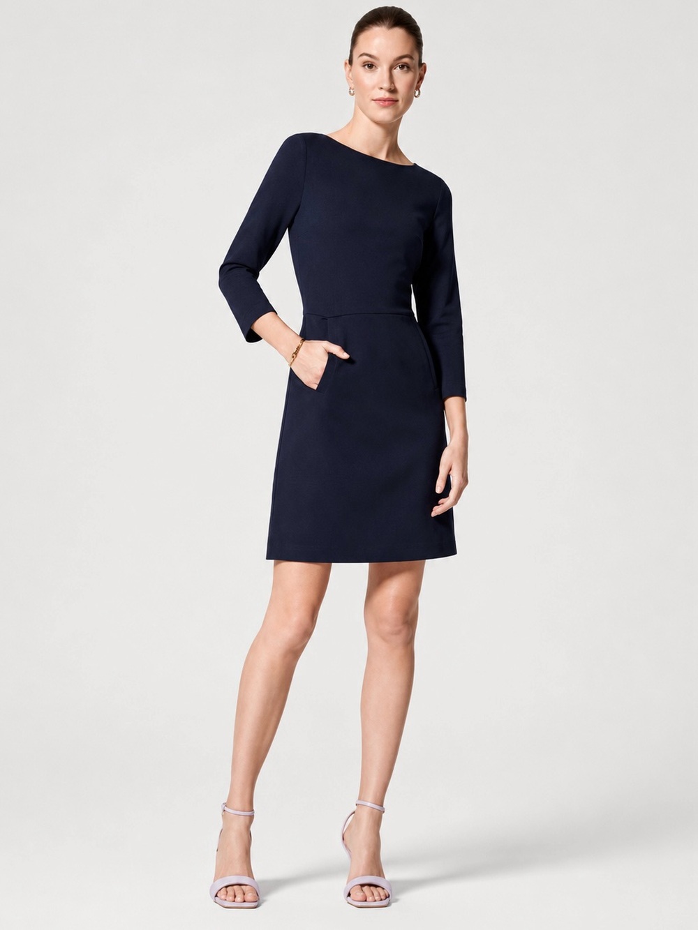 SPANX | Navy Boatneck Shift Dress with 3/4 Sleeves ~ New with tags Medium - Picture 3 of 10